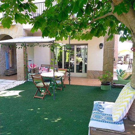 B&B El Solsones - Olius El Pi de Sant Just Buitenkant foto