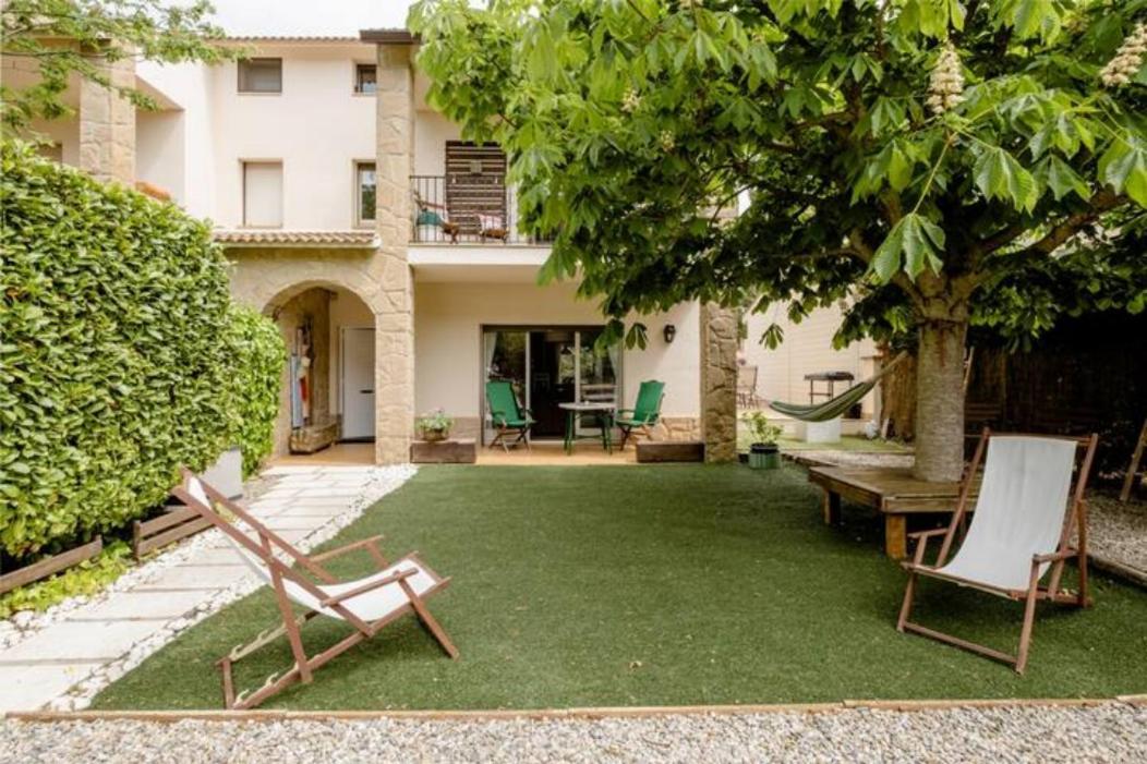 B&B El Solsones - Olius El Pi de Sant Just Buitenkant foto